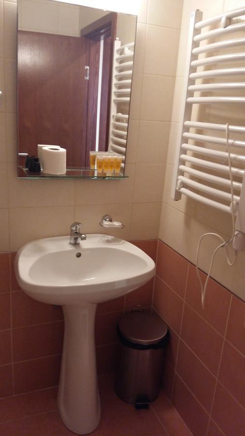 Stari Mlin Hotel Vrsac Eksteriør billede